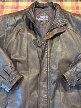 Vintage Leather Bomber Jacket